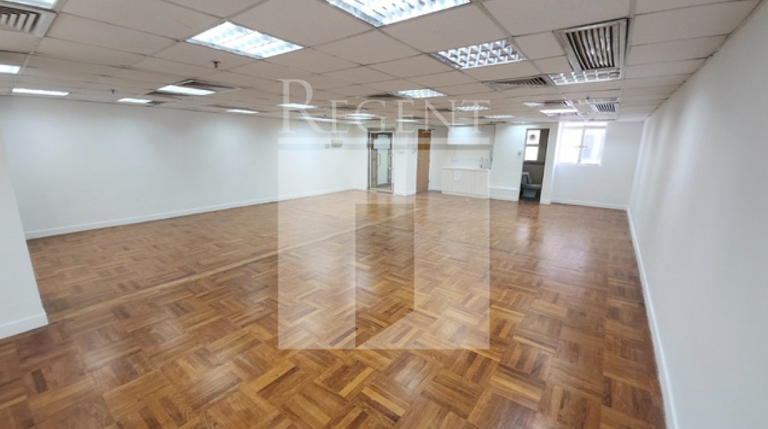 STRAND 50 (STRAND 50)